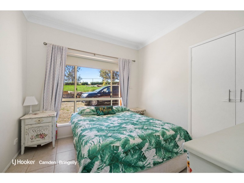 45 Dwyer Road, Bringelly NSW 2556