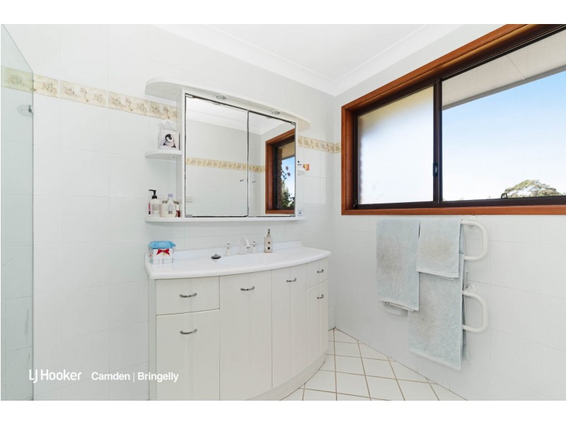 23 Masterfield Street, Rossmore NSW 2557