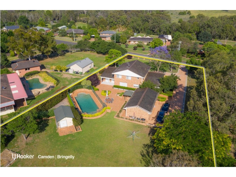 28 Sickles Drive, Grasmere NSW 2570