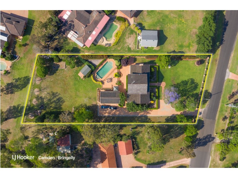 28 Sickles Drive, Grasmere NSW 2570