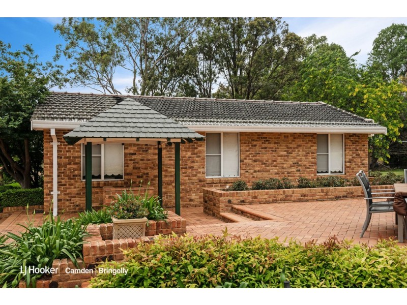 28 Sickles Drive, Grasmere NSW 2570