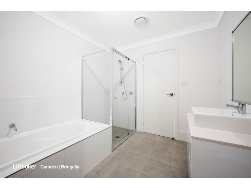 17 Manchuria Road, Edmondson Park NSW 2174