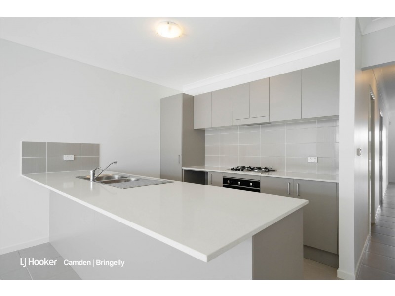 28 Manchuria Road, Edmondson Park NSW 2174