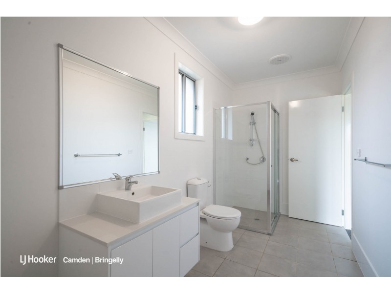 28A Manchuria Road, Edmondson Park NSW 2174