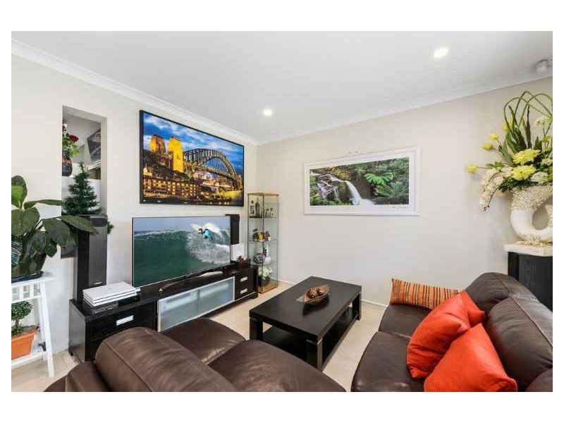 166 Liz Kernohan Drive, Elderslie NSW 2570