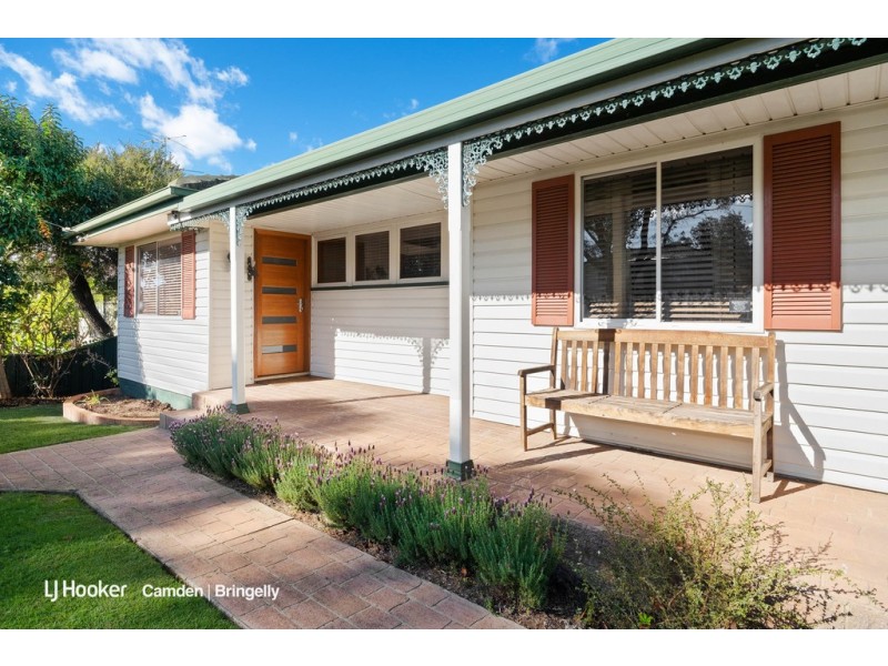 36 Hawkey Cres, Camden NSW 2570