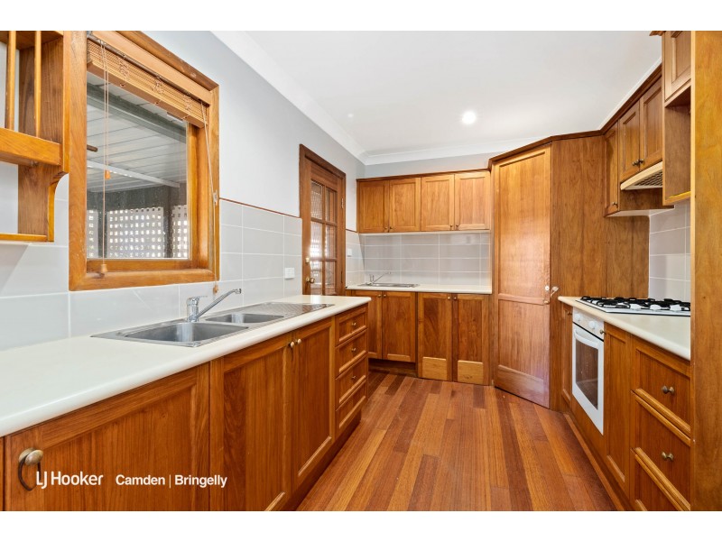 36 Hawkey Cres, Camden NSW 2570