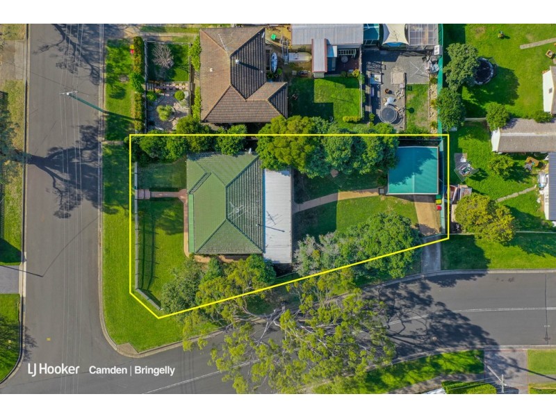 36 Hawkey Cres, Camden NSW 2570