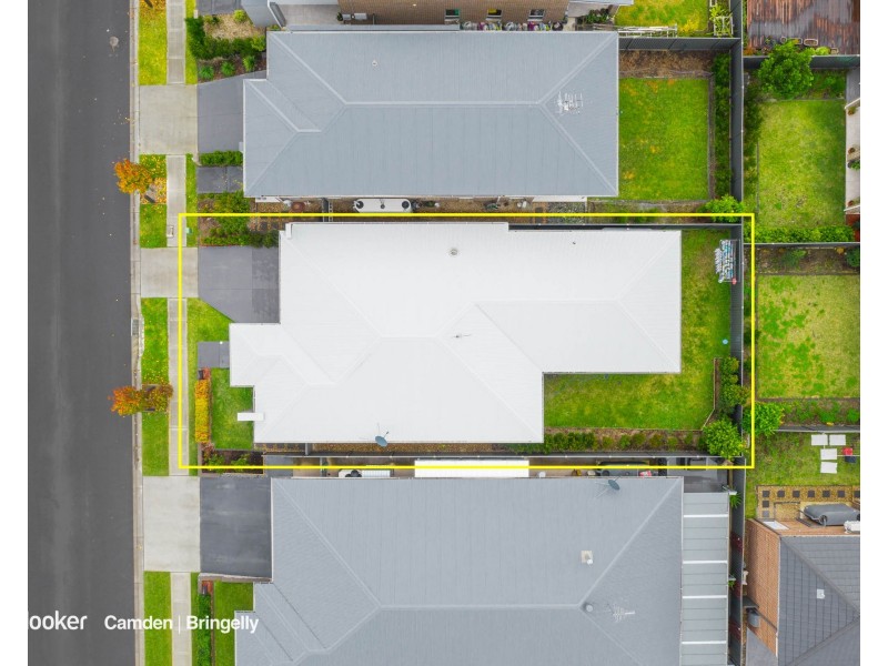 6 Jamestown Avenue, Denham Court NSW 2565