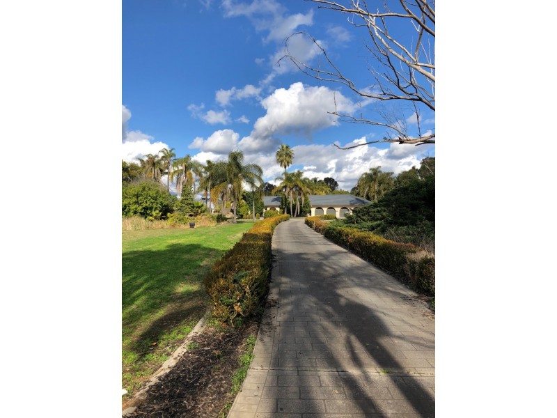 9 Emmetts Farm, Rossmore NSW 2557