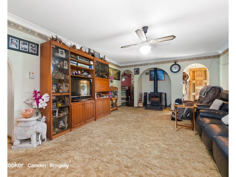 140 Seventh Avenue, Austral NSW 2179