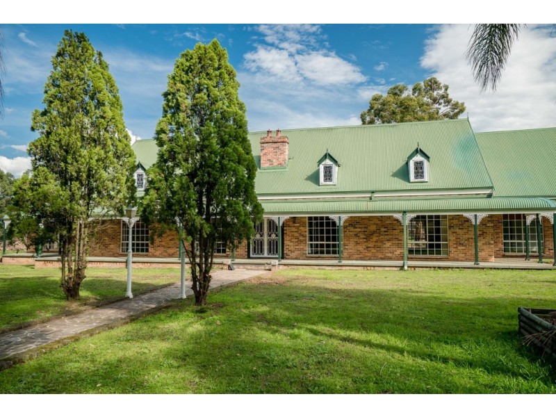 6 Carrington Road, Bringelly NSW 2556