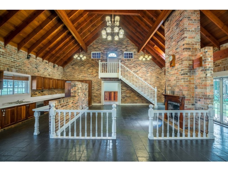 6 Carrington Road, Bringelly NSW 2556