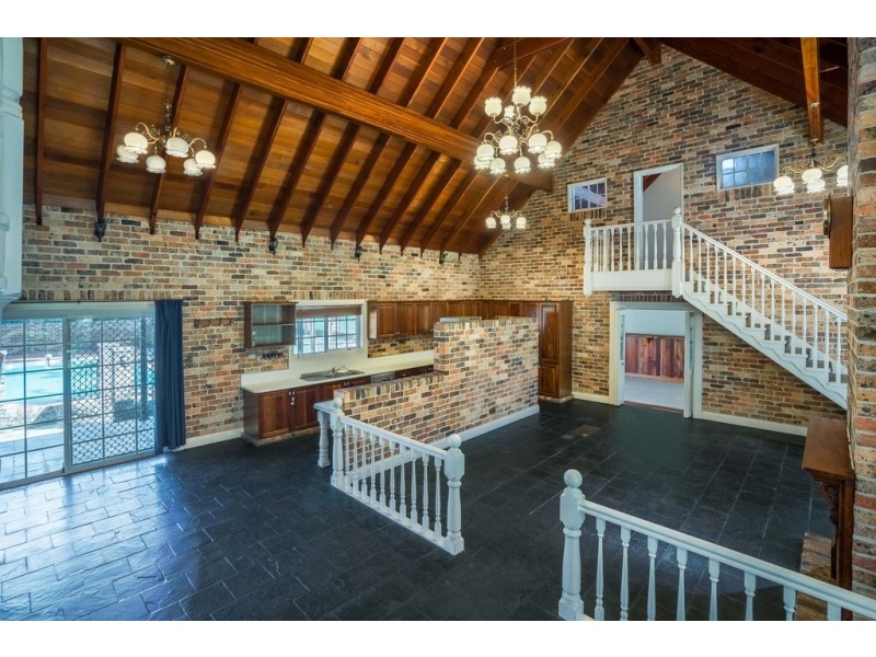 6 Carrington Road, Bringelly NSW 2556