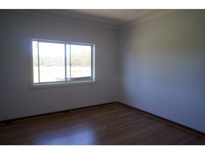 892A Luddenham Road, Luddenham NSW 2745