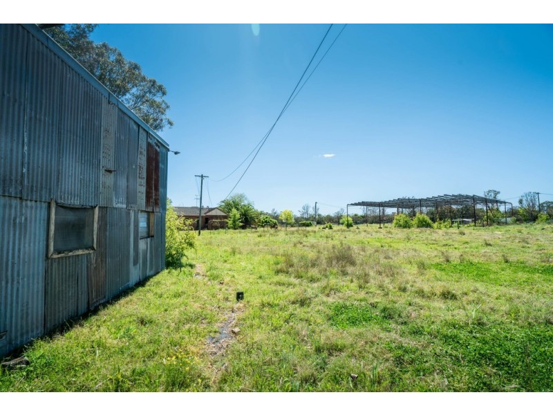 15 Devonshire Road, Rossmore NSW 2557