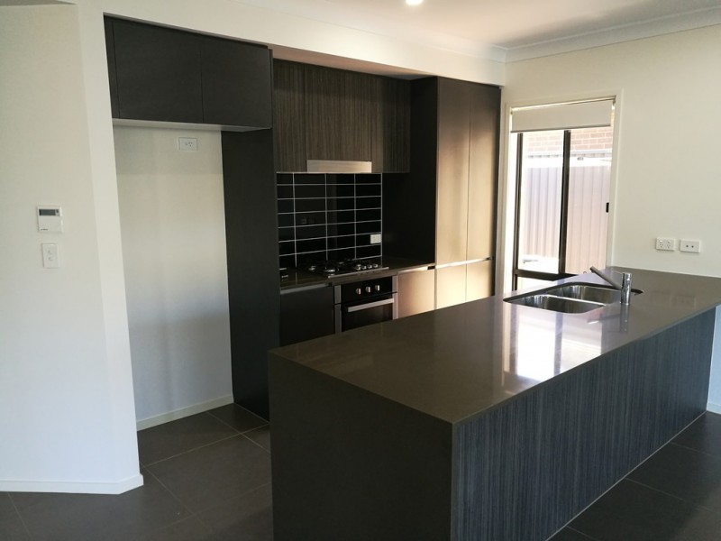 63 Goodluck Cct, Cobbitty NSW 2570