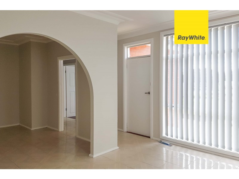 700B Fifteenth Ave, Rossmore NSW 2557
