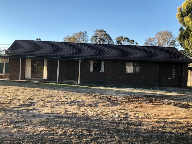 17 Findley Rd, Bringelly NSW 2556