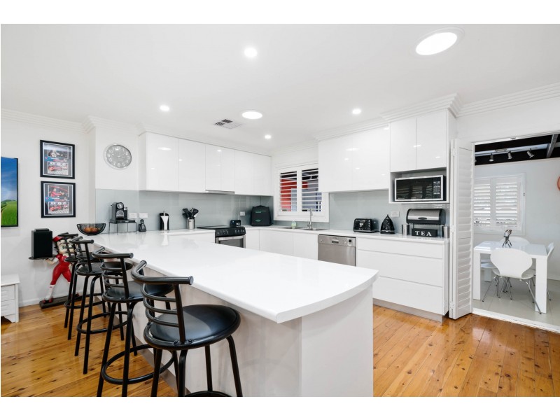 30 Glencorse Ave, Milperra NSW 2214