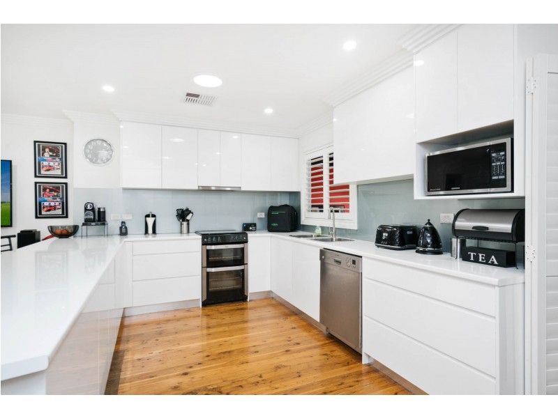 30 Glencorse Ave, Milperra NSW 2214