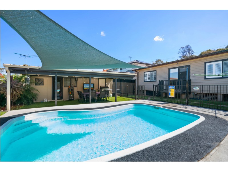 30 Glencorse Ave, Milperra NSW 2214