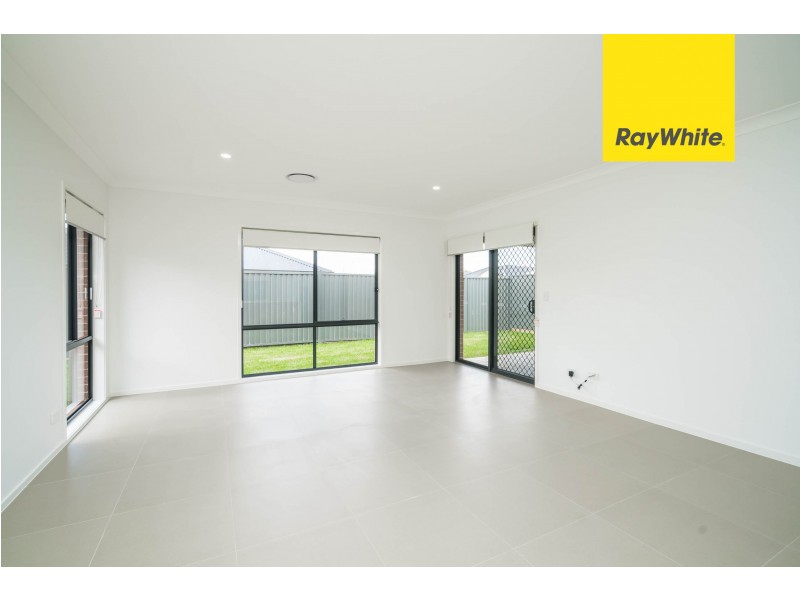 19 Gill St, Cobbitty NSW 2570