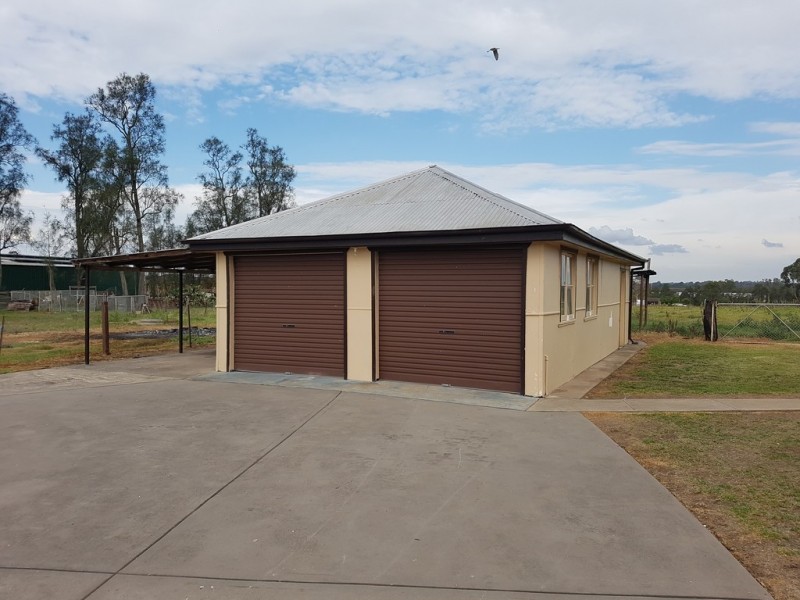 200 Lawson Rd, Badgerys Creek NSW 2555