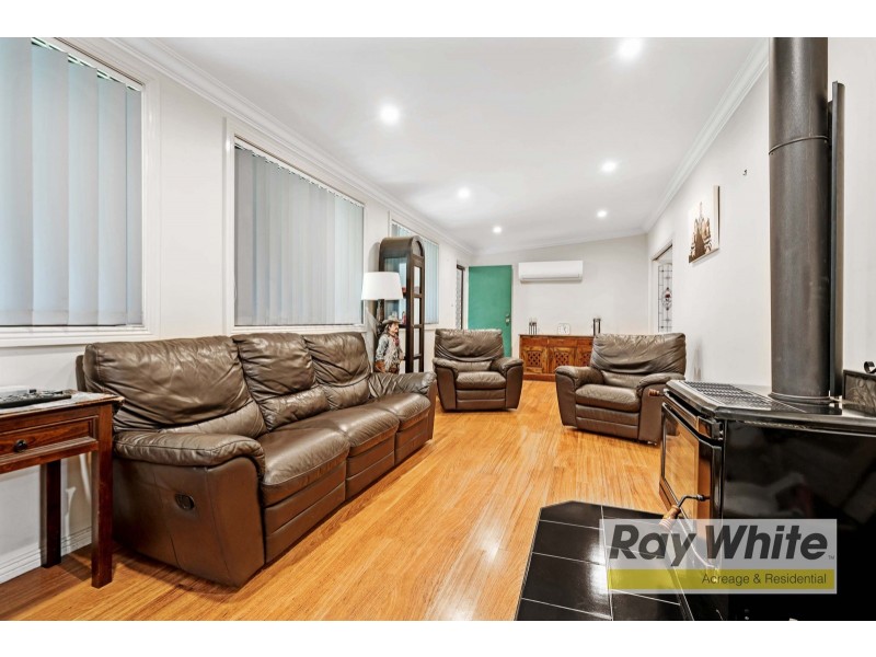 160 Avon Road, Bringelly NSW 2556