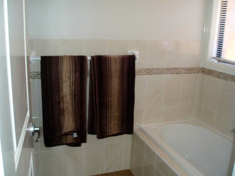 15 Lang Shan St, Spring Farm NSW 2570