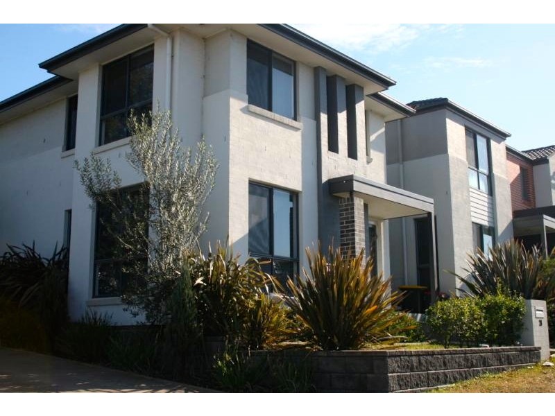 28 Belmont St, Spring Farm NSW 2570