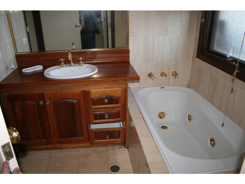 140 Coates Park Rd, Cobbitty NSW 2570