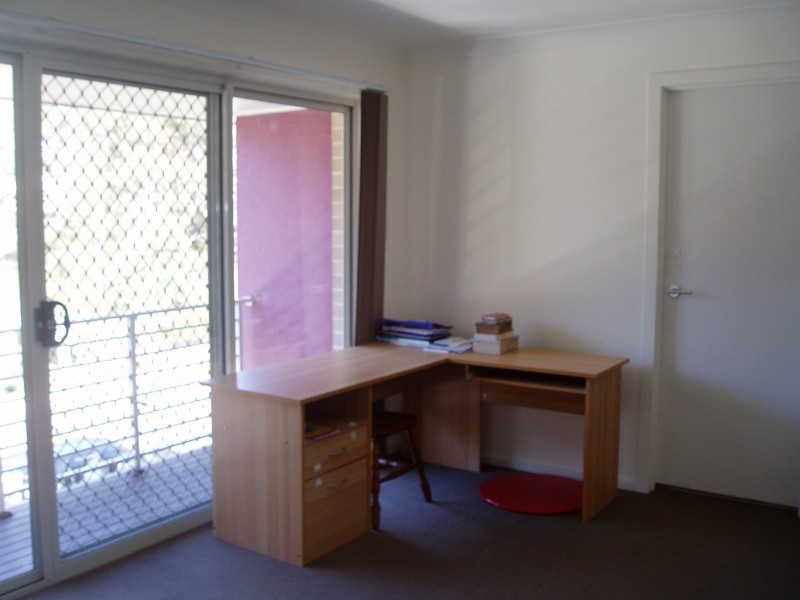 50 Hidcote Road, Campbelltown NSW 2560