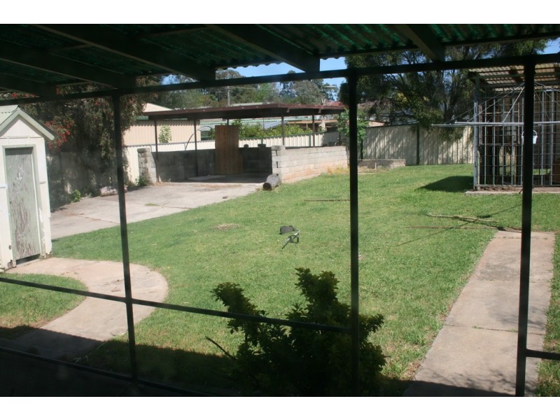 15 Brigalow Avenue, Camden South NSW 2570