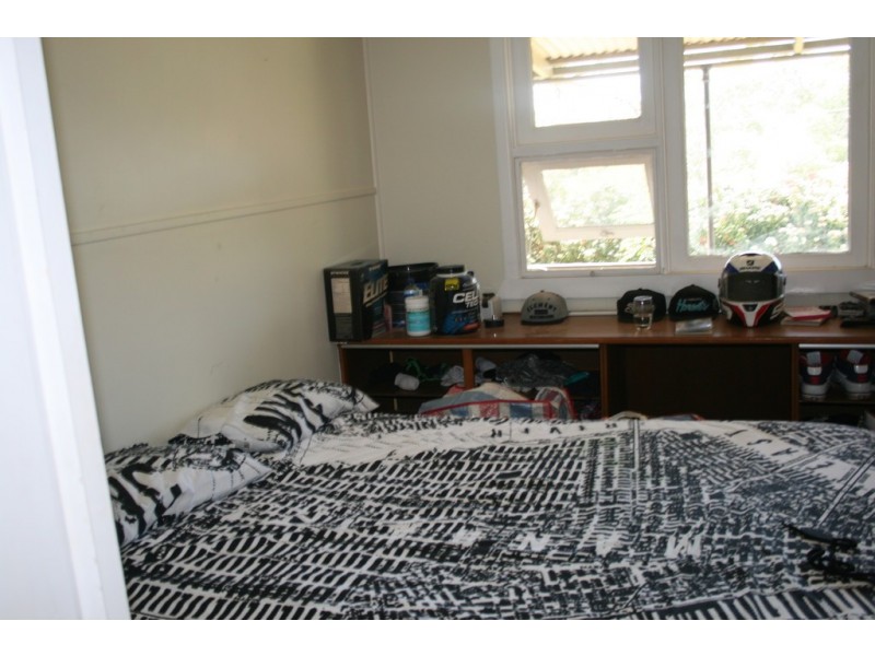 15 Brigalow Avenue, Camden South NSW 2570