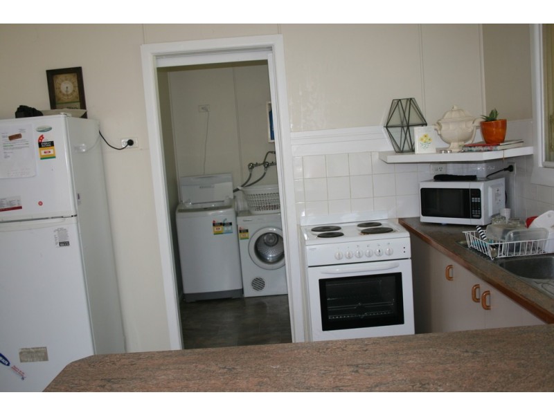 15 Brigalow Avenue, Camden South NSW 2570