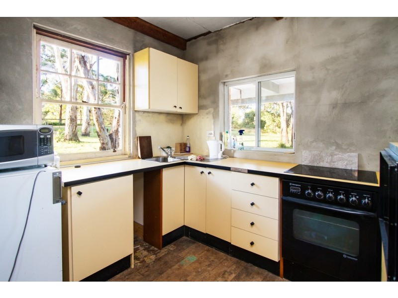 44 Findley Rd, Bringelly NSW 2556