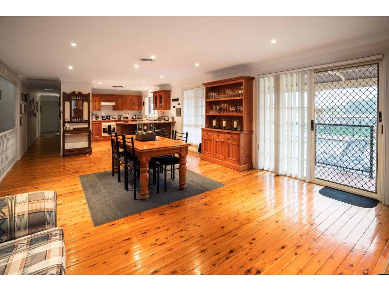 79 Jersey Rd, Bringelly NSW 2556