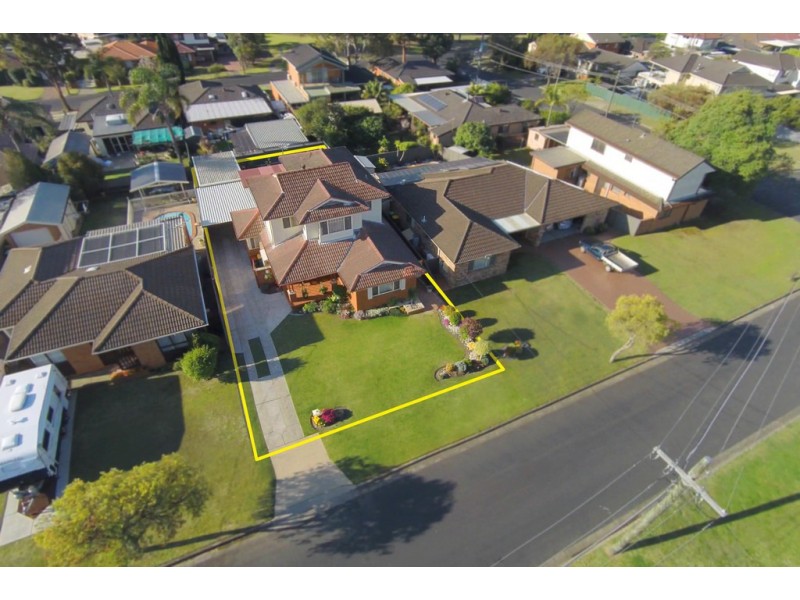 25 Dunstan Ave, Milperra NSW 2214