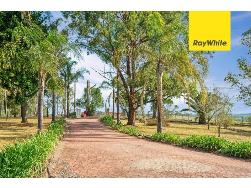 271 Greendale Rd, Greendale NSW 2745