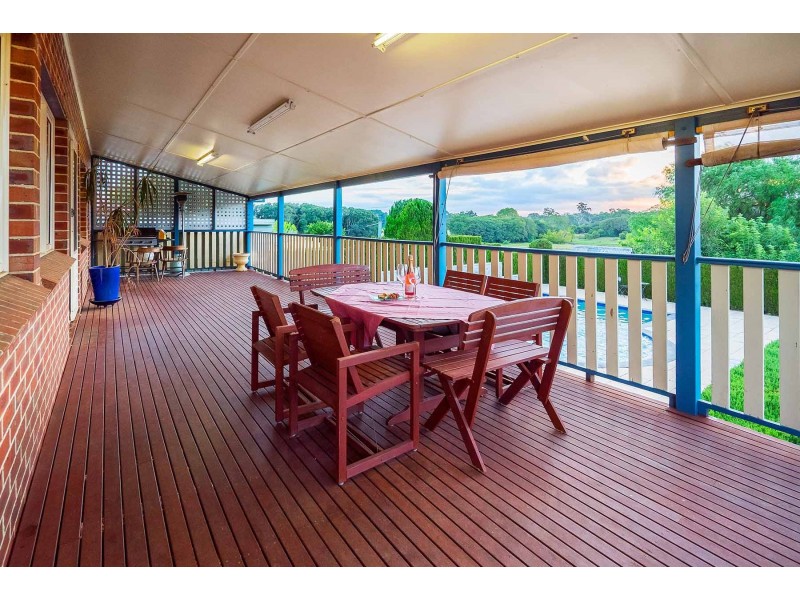 18 Purcell St, Elderslie NSW 2570