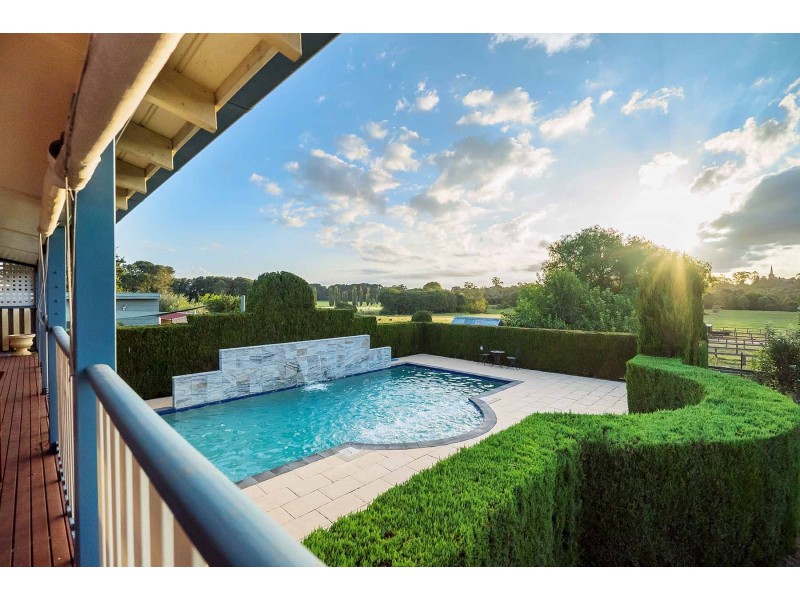 18 Purcell St, Elderslie NSW 2570