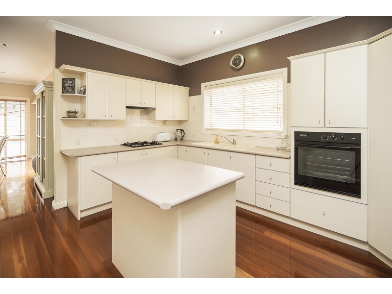 5 Montgomery Avenue, Revesby NSW 2212