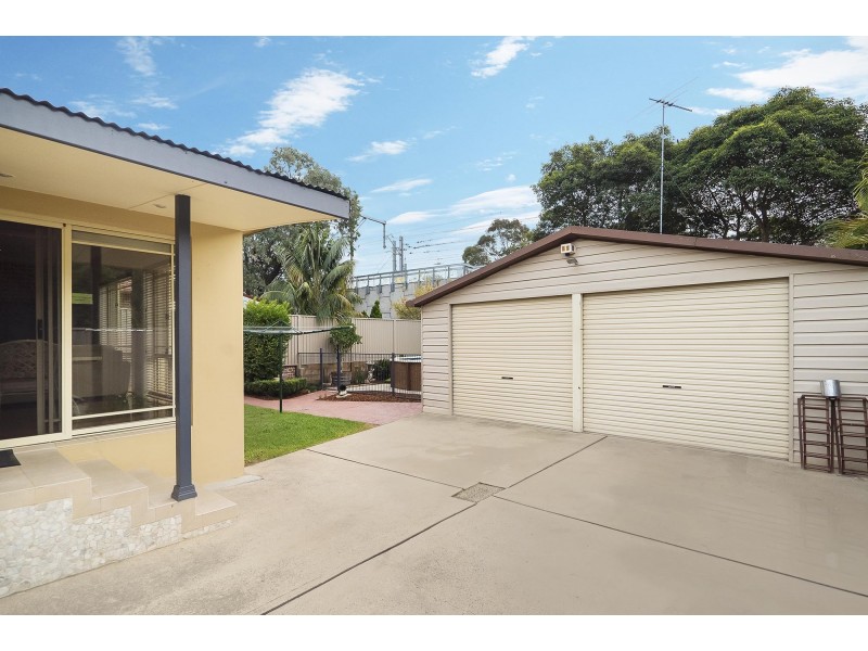 5 Montgomery Avenue, Revesby NSW 2212