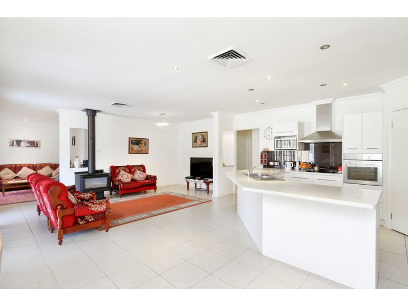 48 Bellfield Avenue, Rossmore NSW 2557