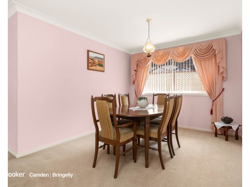 10 Boldrewood Ave, Casula NSW 2170