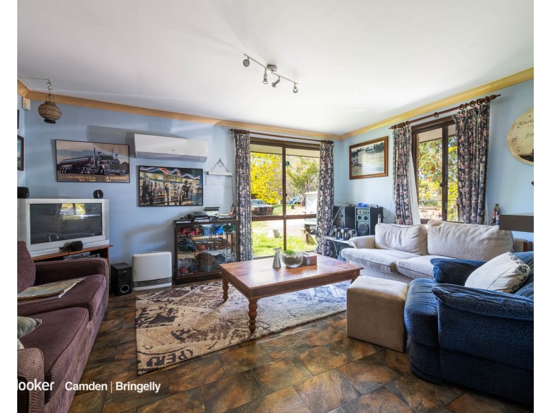 95 Calf Farm Road, Mount Hunter NSW 2570
