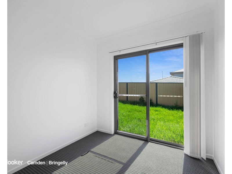 13A Manchuria Road, Edmondson Park NSW 2174