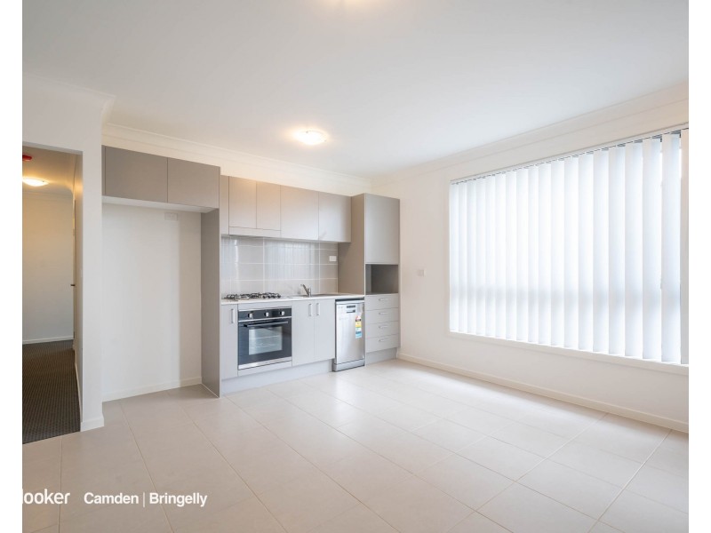 28A Manchuria Road, Edmondson Park NSW 2174