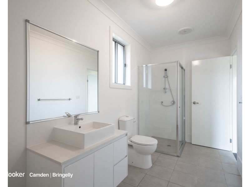 28A Manchuria Road, Edmondson Park NSW 2174